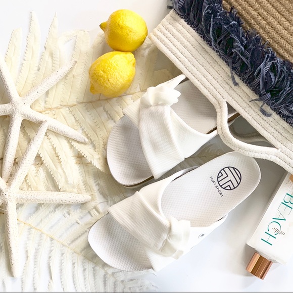 Tory Burch Shoes - ✂️ Tory Burch Sport Ruffle Slide in Snow White